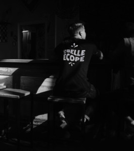 tee-shirt de l'identité la belle écope