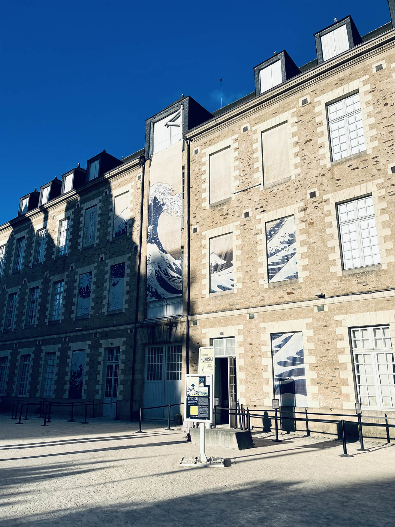 Affiche hokusai chateau nantes 11
